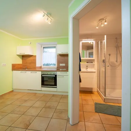 - Nr. 2 Guest house *
